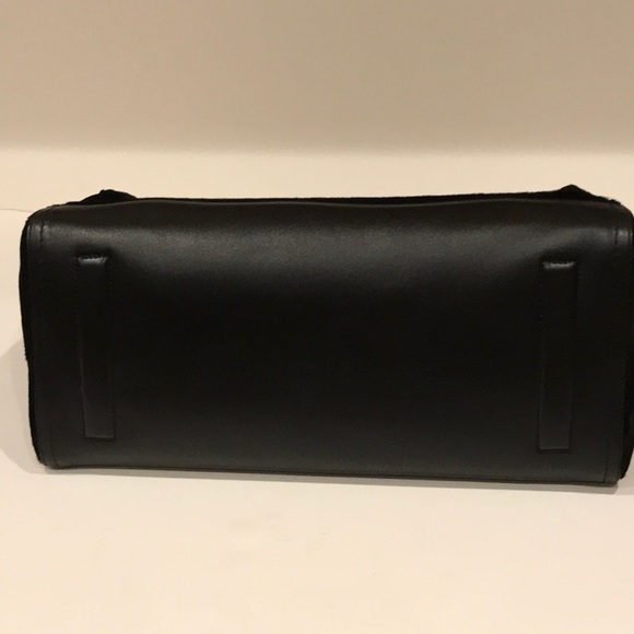 Salvatore Ferragamo Handbag - Picture 3 of 7